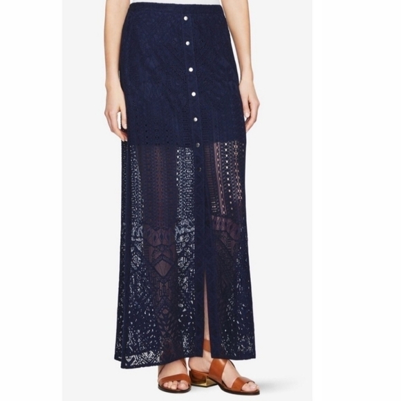 𝅺BCBG Harper Lace Maxi Skirt navy sheer pockets